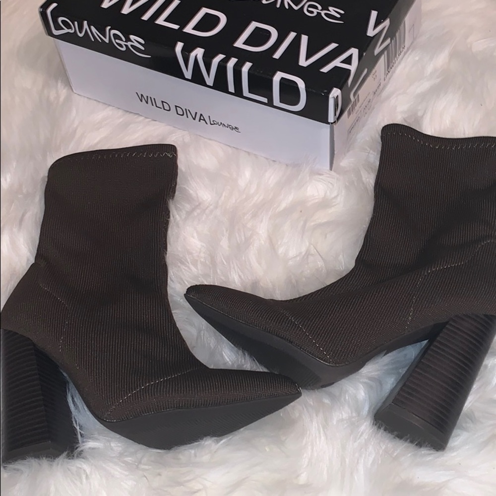 *FREE* Sock boots